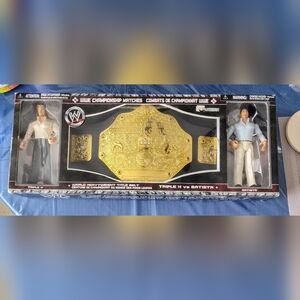 Brand new 2005 Jakks Pacific - WWE Championship Matches Batista Vs Triple H